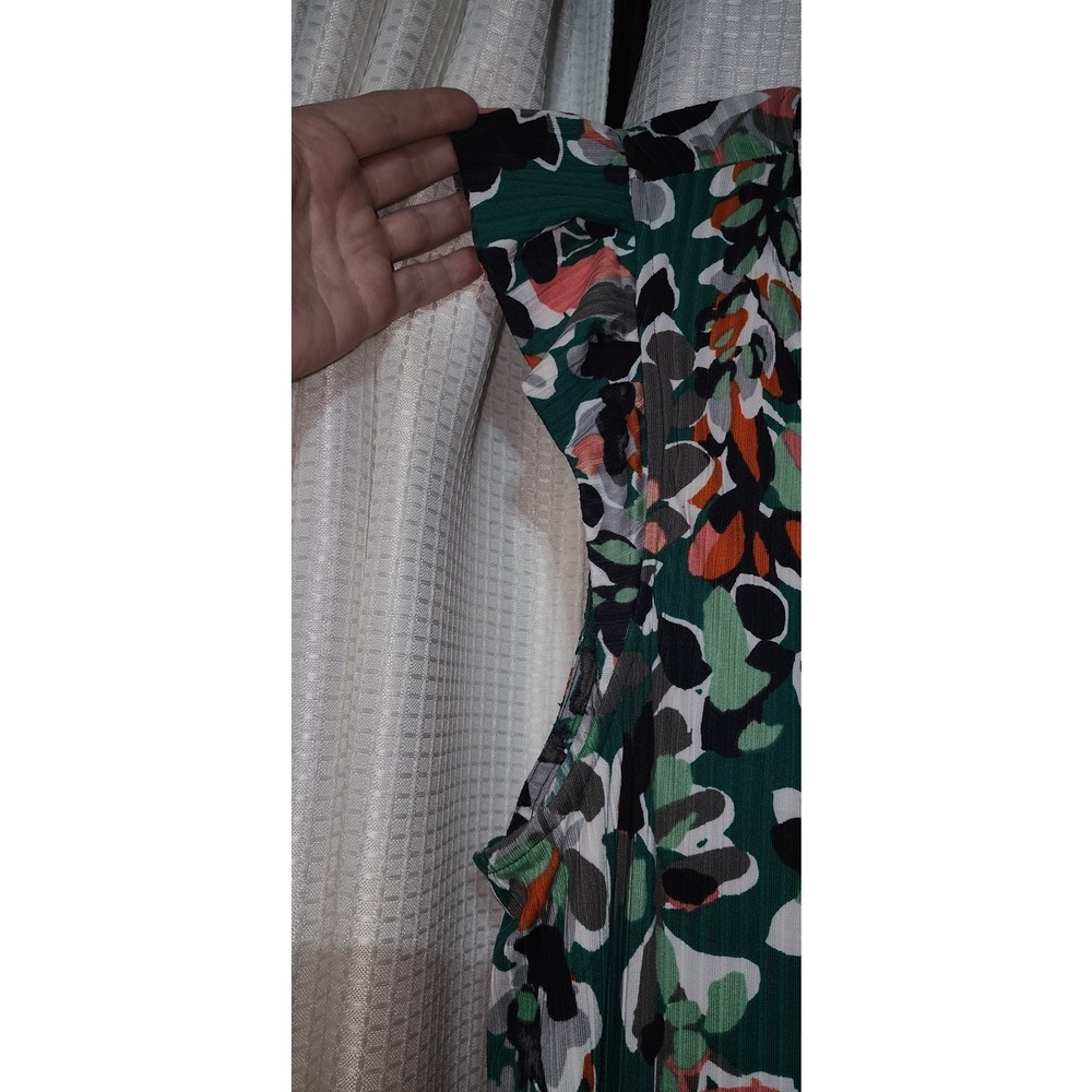 Emerald plus size mini sleeve dress - Picture 4 of 7